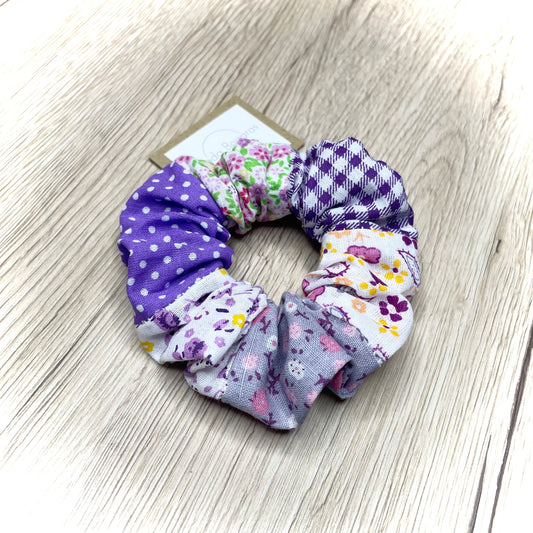 színes, mintás, vidám, kézműves scrunchie hajgumi pamutvászonból
