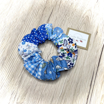 színes, mintás, vidám, kézműves scrunchie hajgumi pamutvászonból