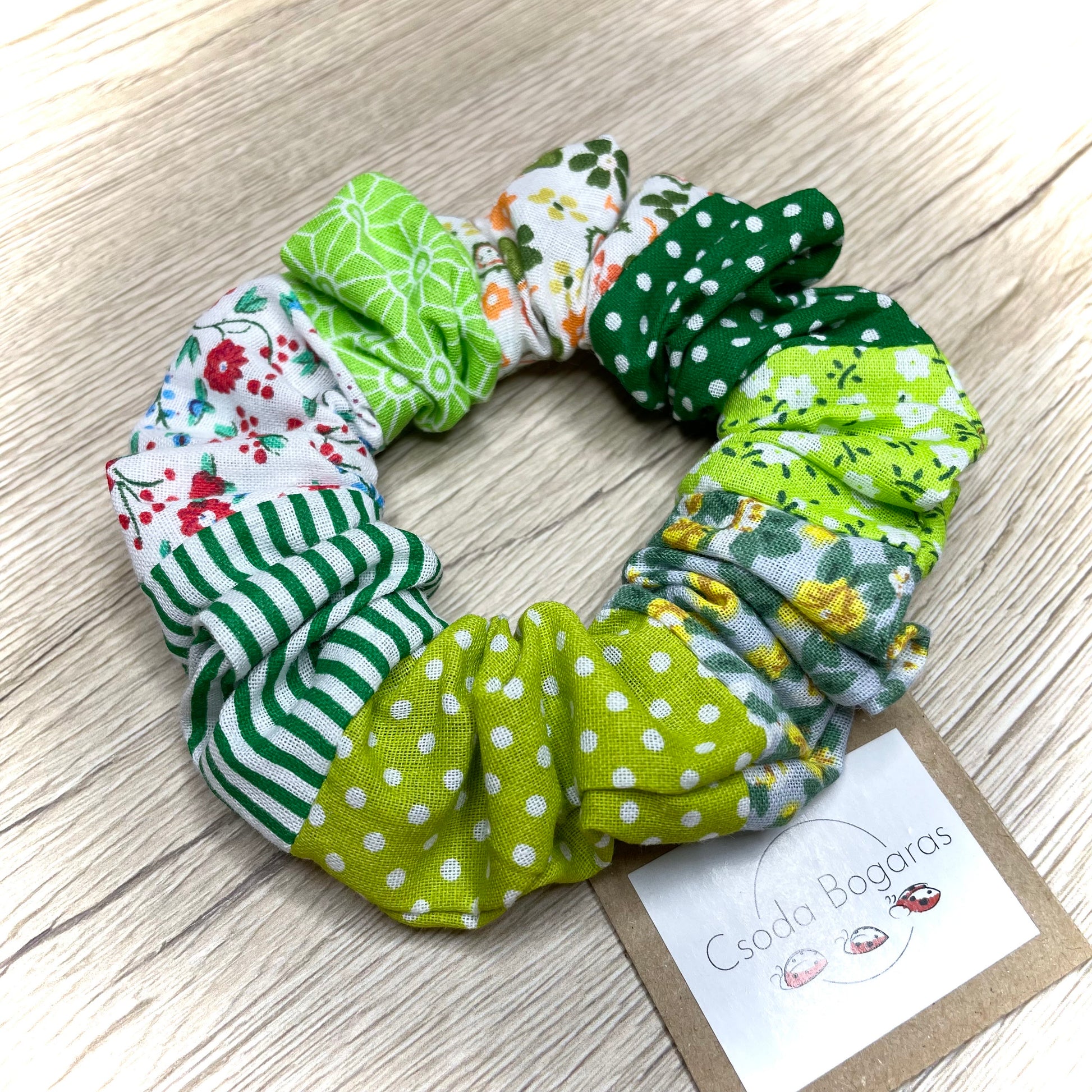 nagy scrunchie hajgumi lófarok haj hajdísz színes vidám pamut varrott kézműves egyedi pöttyös virágos
