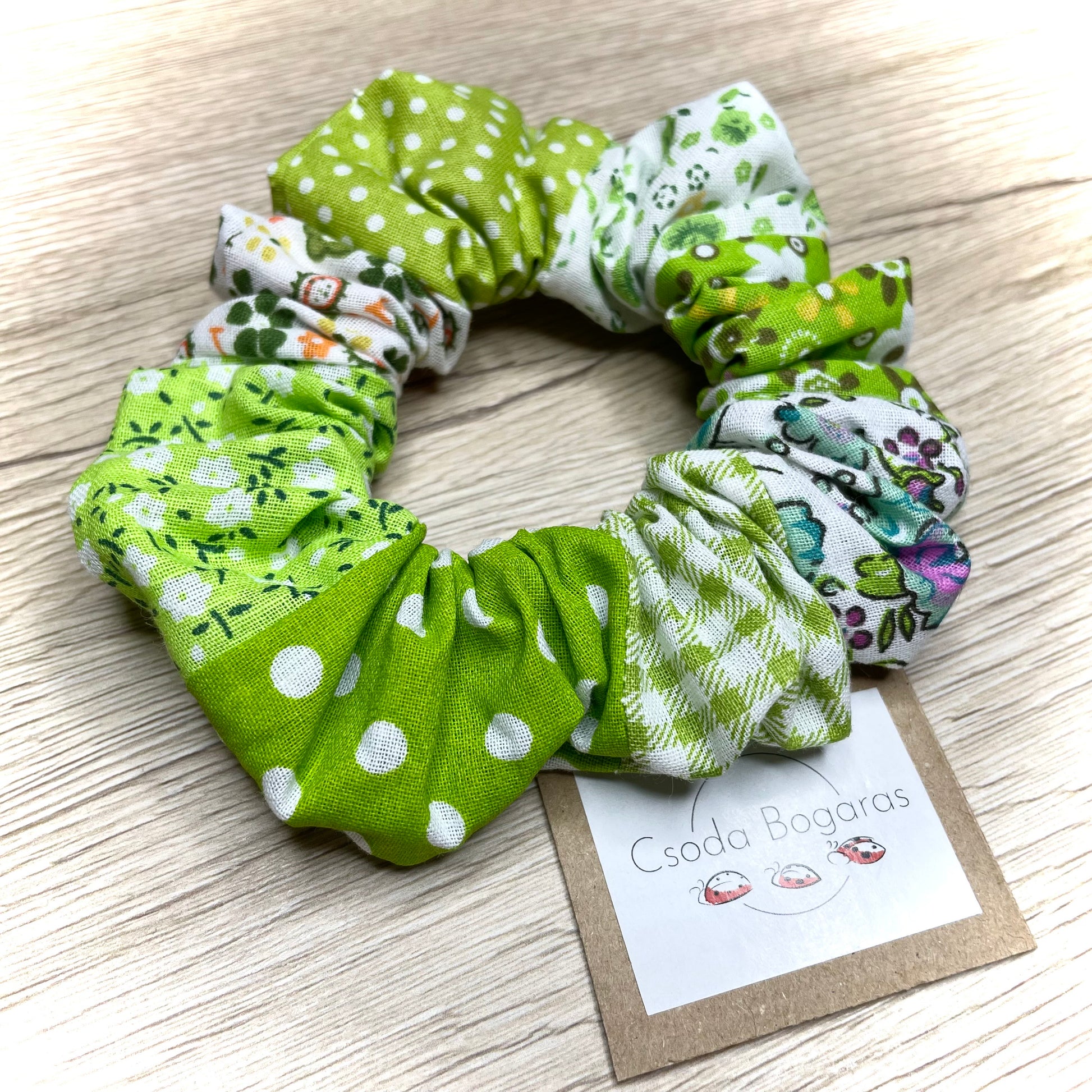 nagy scrunchie hajgumi lófarok haj hajdísz színes vidám pamut varrott kézműves egyedi pöttyös virágos